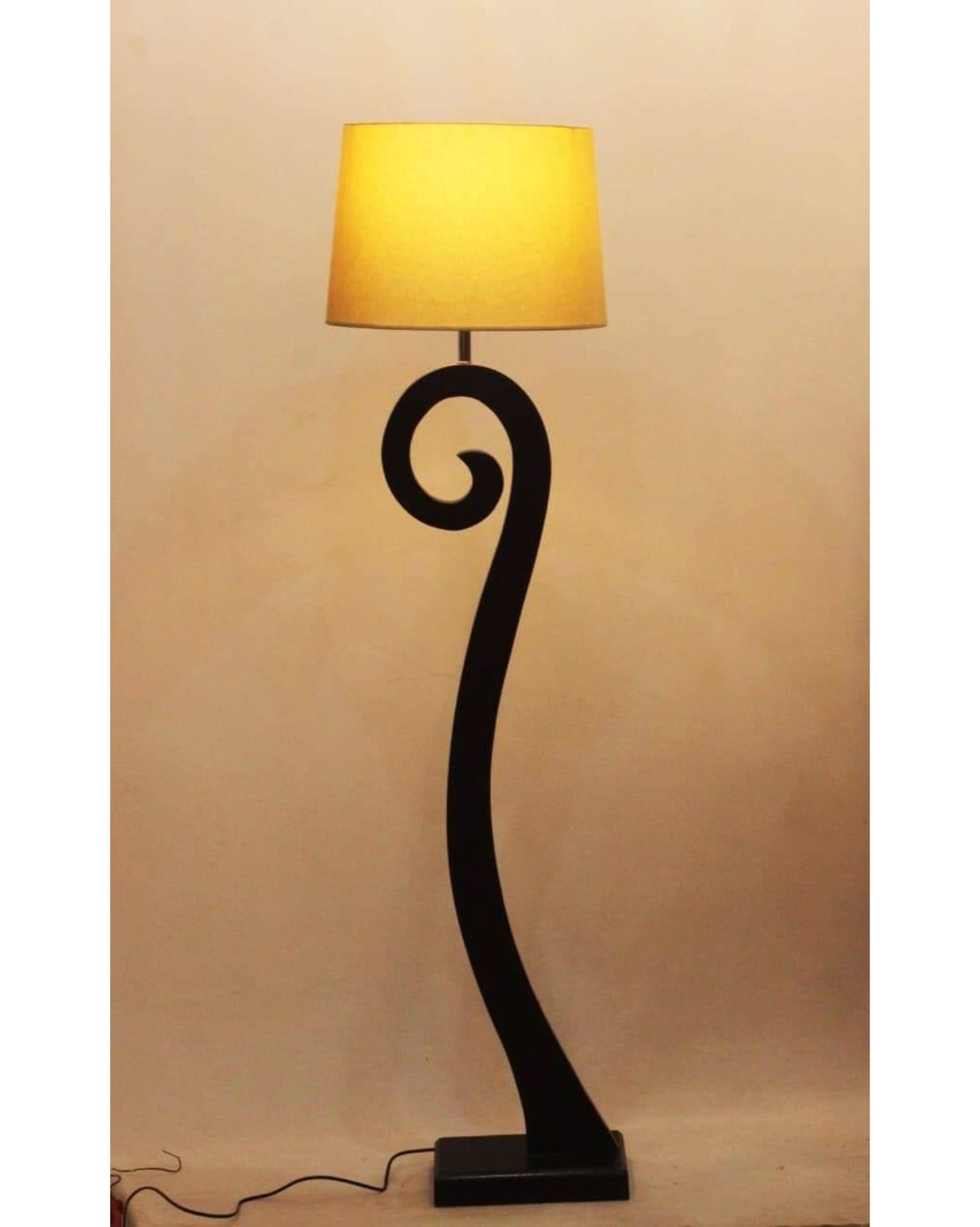 SKU : 129 - '9' Type Floor lamp