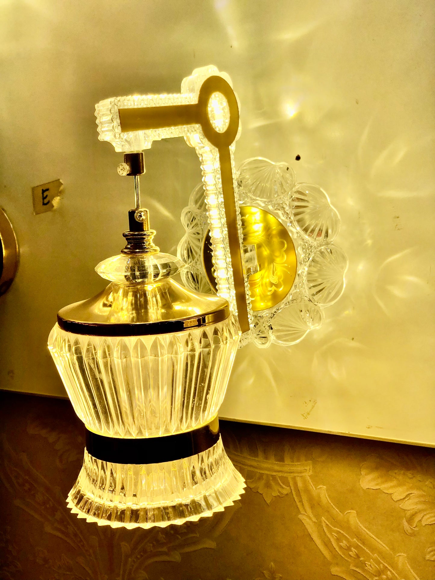 SKU : 411- Triple light crystal Wall light