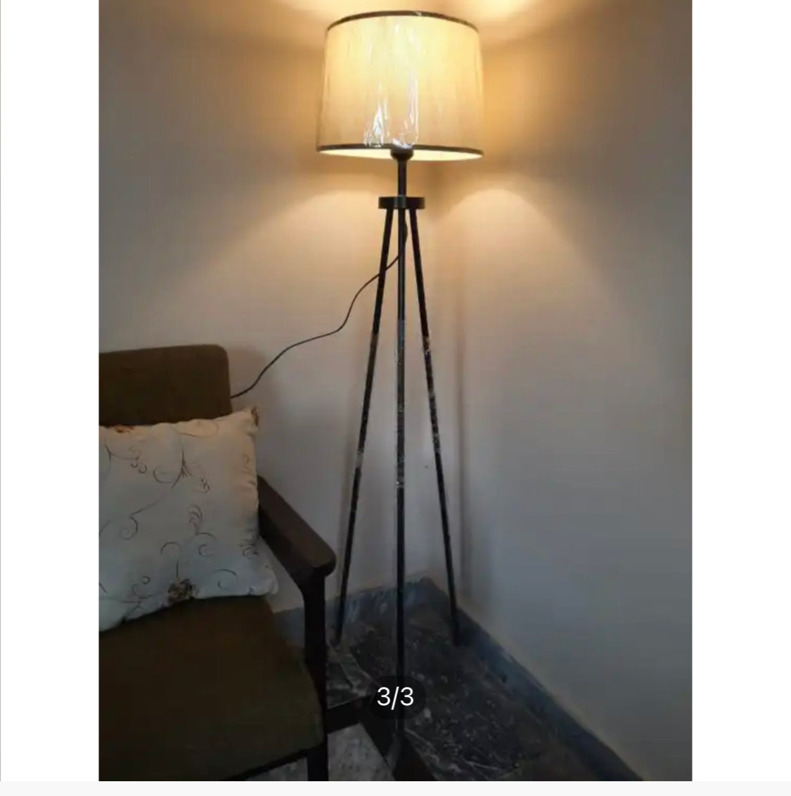SKU : 112- Tripod Floor lamp (B)