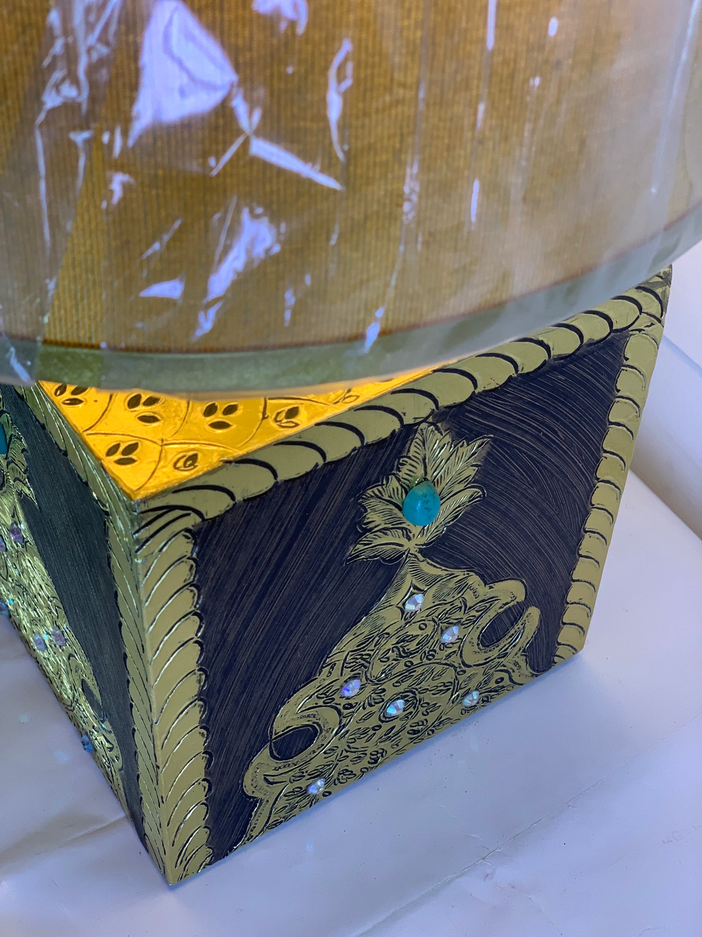SKU : 022 -Handmade Golden Box Table lamps