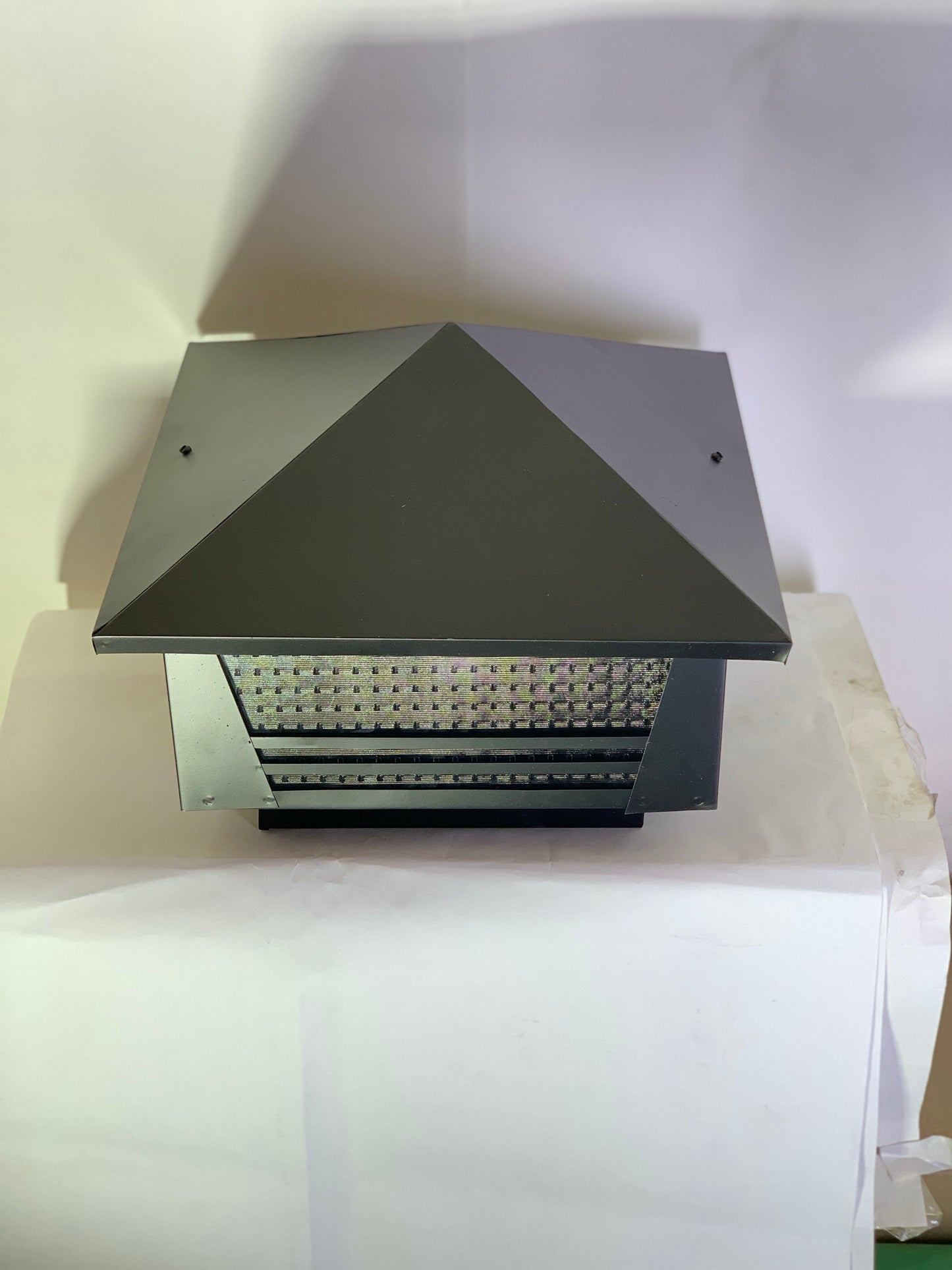 SKU - 205 : Metallic Type gate Light