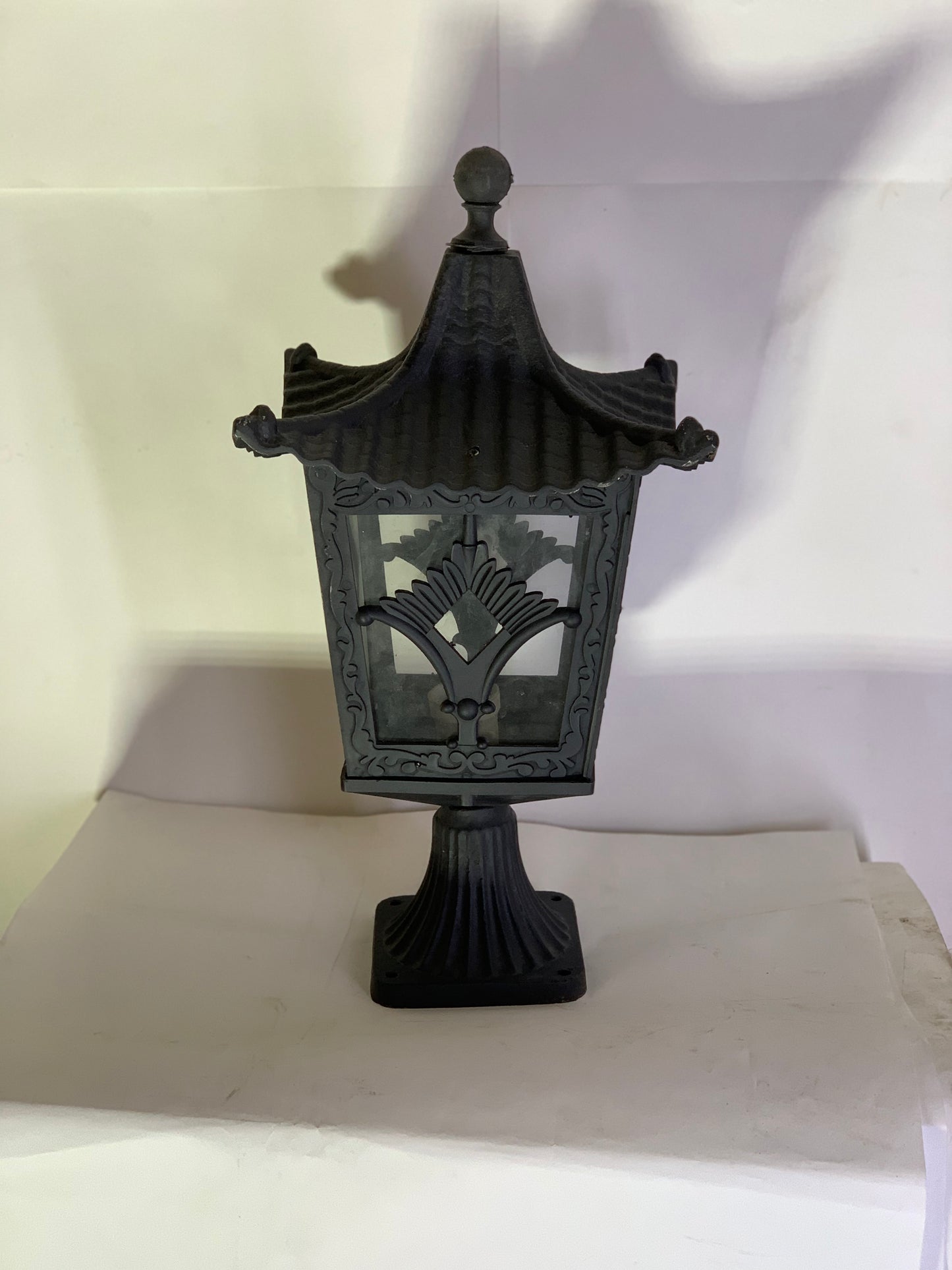 SKU - 211 : Metallic Chinese Style gate Light