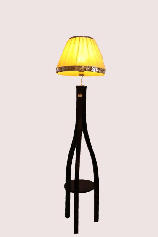SKU : 113- Tripod Rack Type Floor lamp
